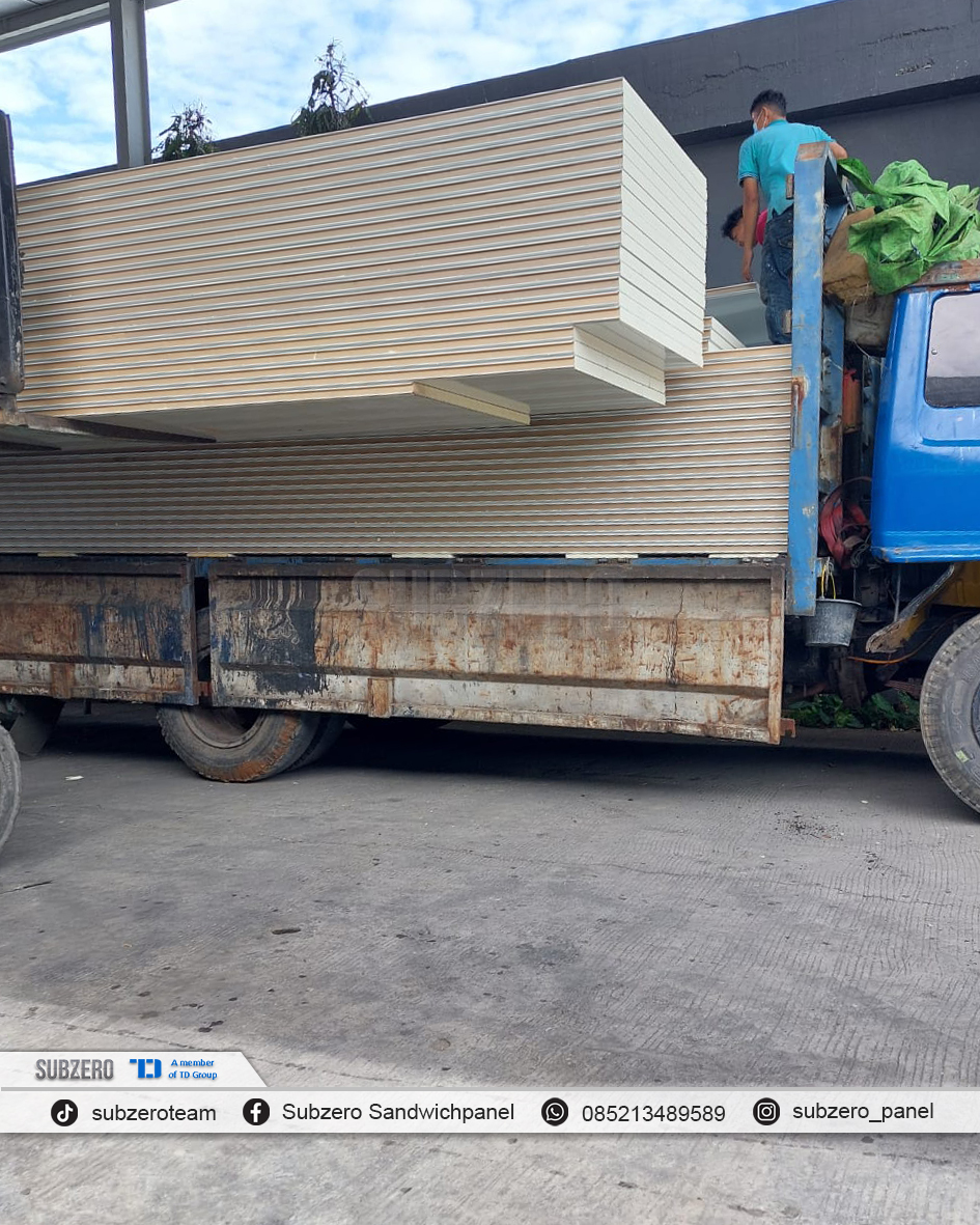 Image - Gallery - pengambilan Subzero Sandwich Panel ke pabrik - Subzero | Pre Insulated Sandwich Panel