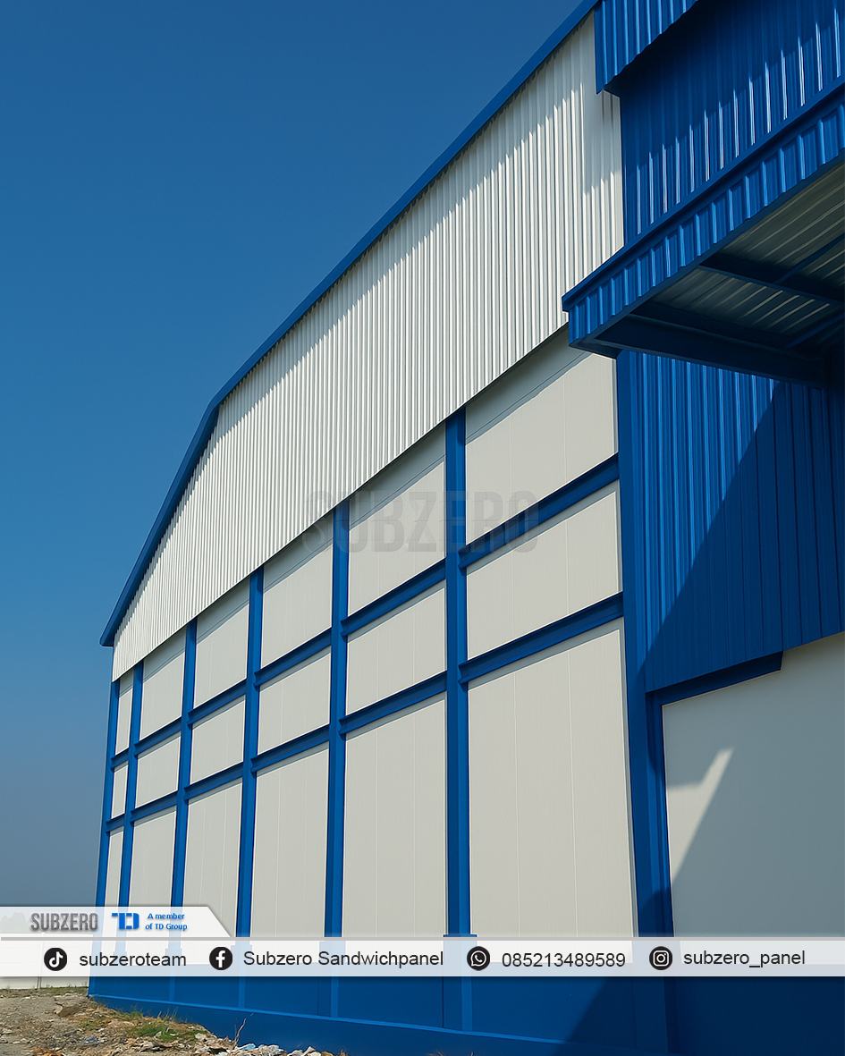 Image - Gallery - Warehouse Menggunakan Subzero Sandwich Panel - Subzero | Pre Insulated Sandwich Panel